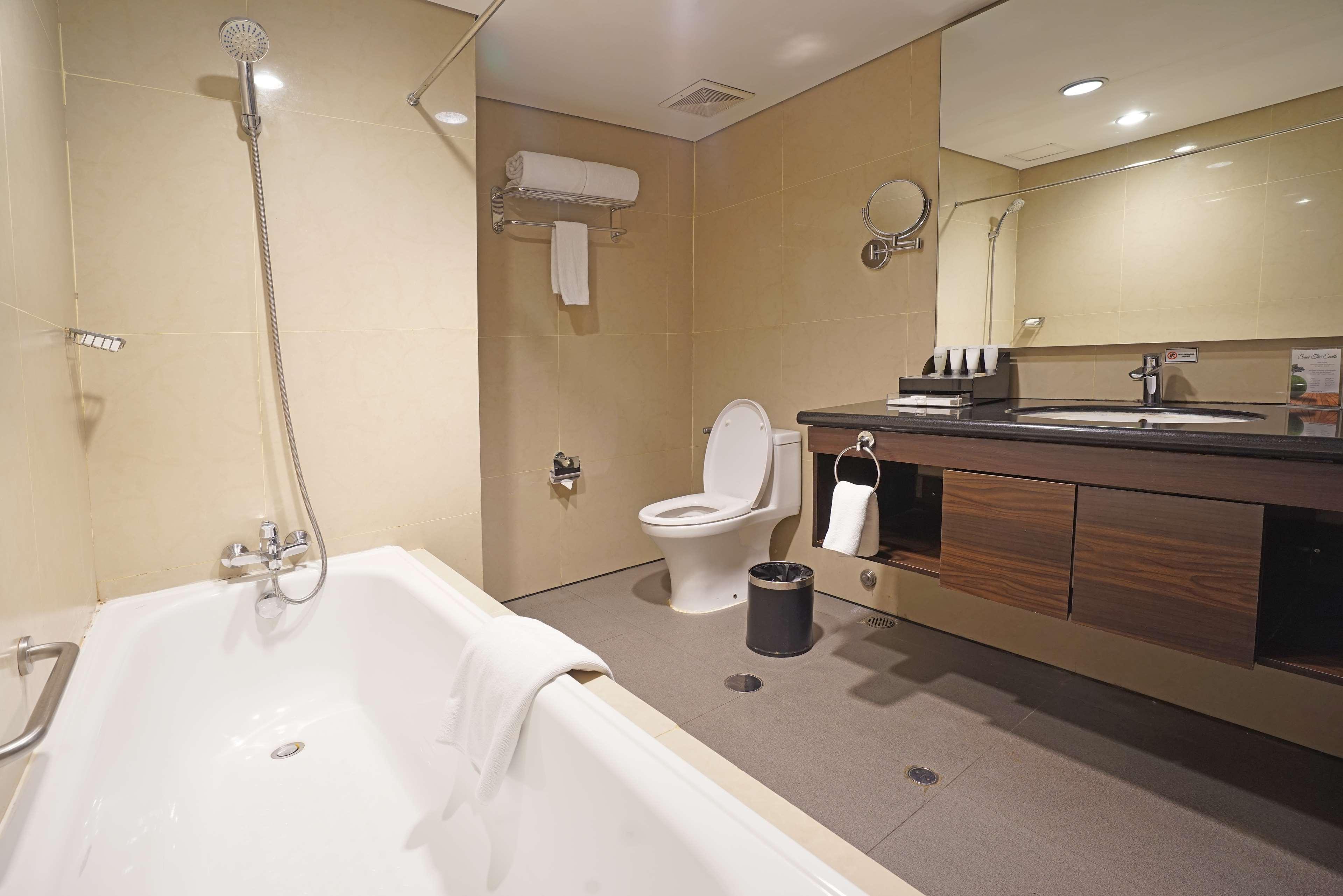 Best Western Premier The Hive Jakarta Ngoại thất bức ảnh