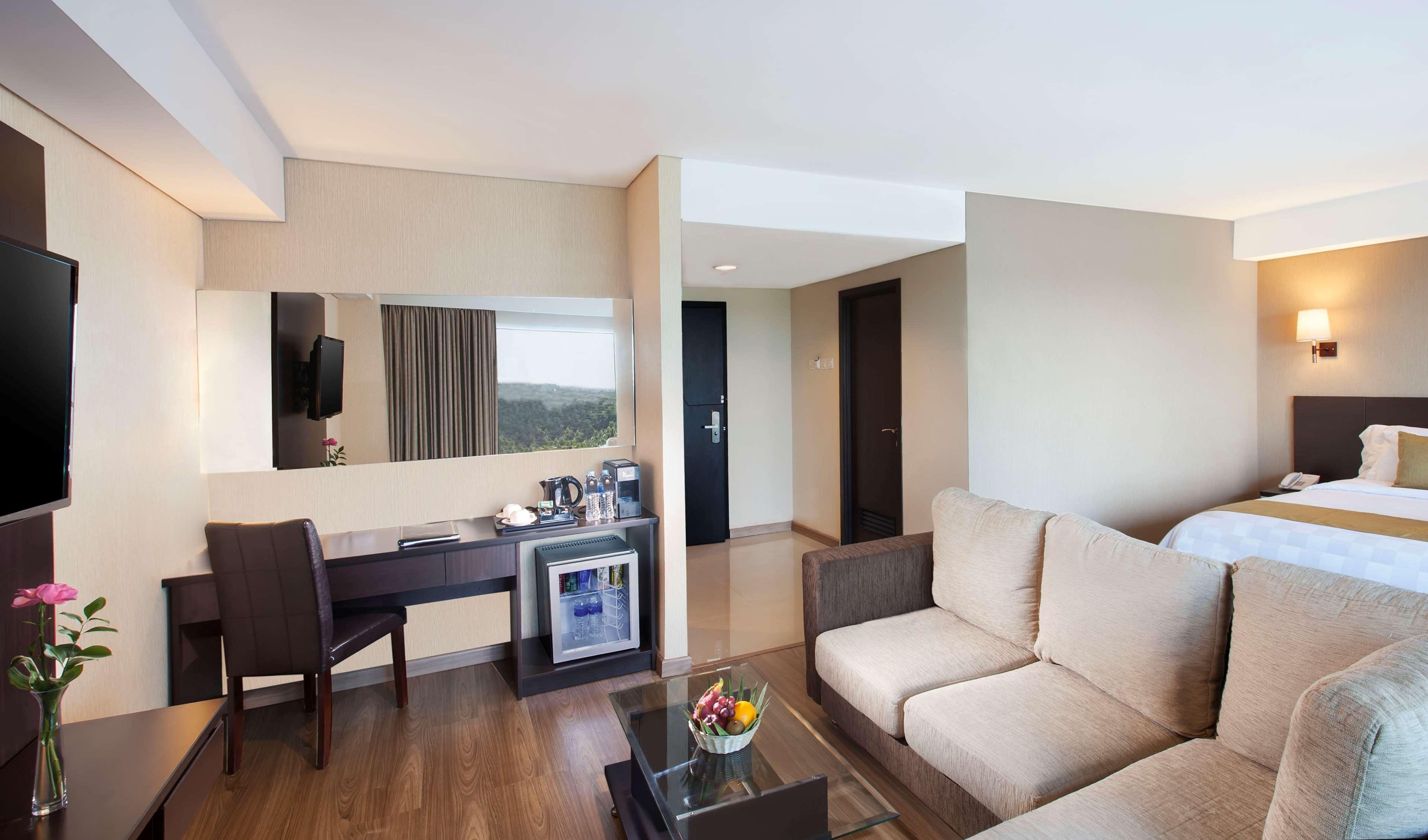 Best Western Premier The Hive Jakarta Ngoại thất bức ảnh