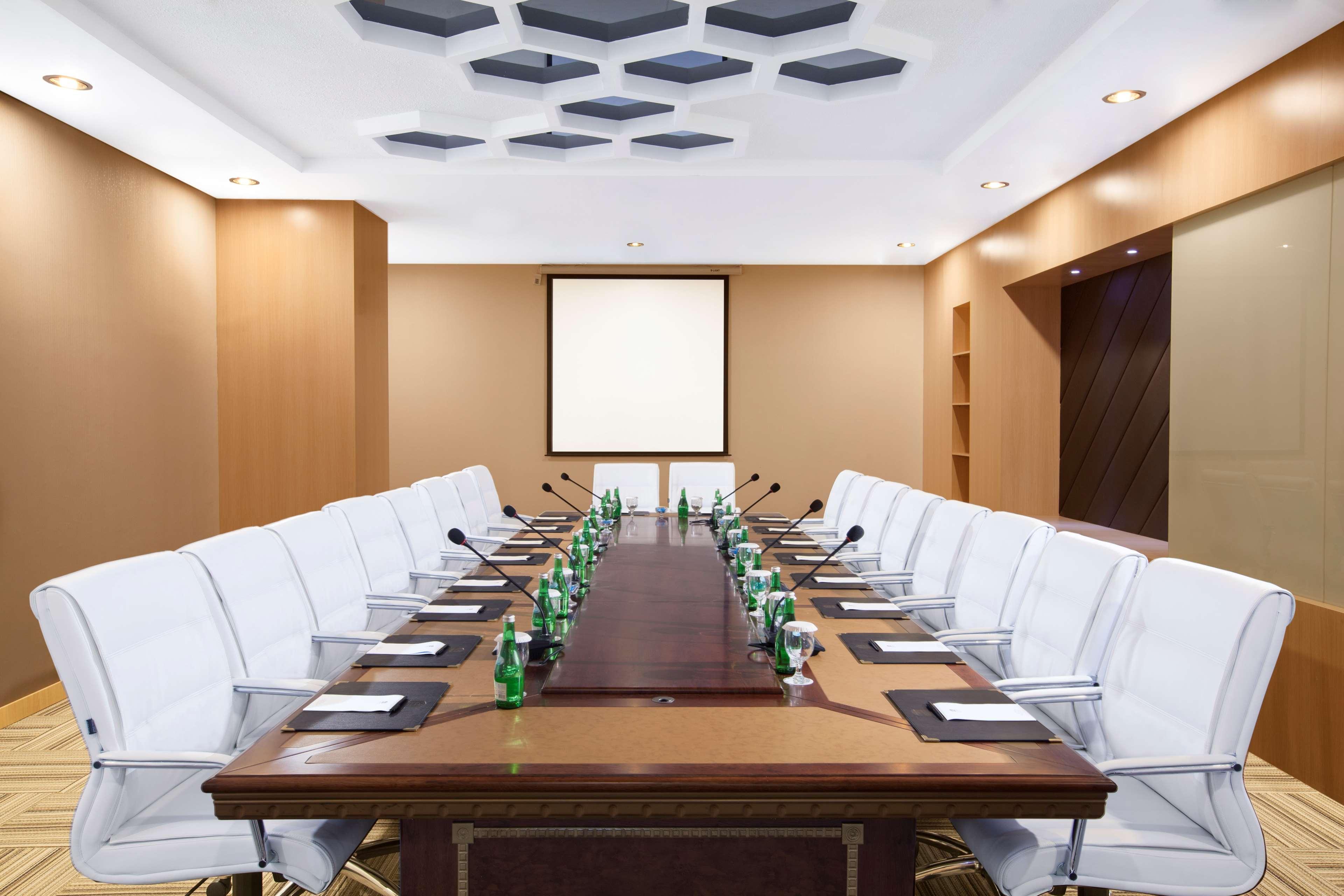 Best Western Premier The Hive Jakarta Ngoại thất bức ảnh